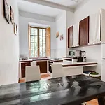 Apartment Vatican Germanico 107 Rome
